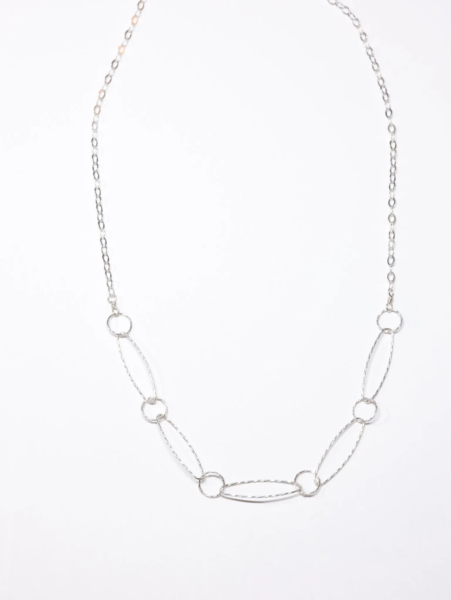 5 Links Necklace in Silver
