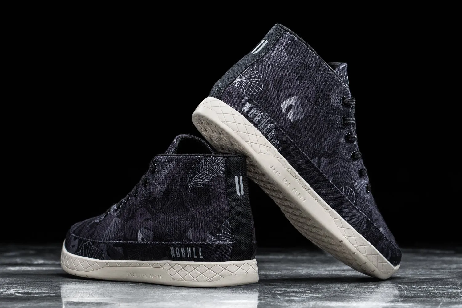 BLACK OASIS CANVAS MID TRAINER (WOMEN'S)