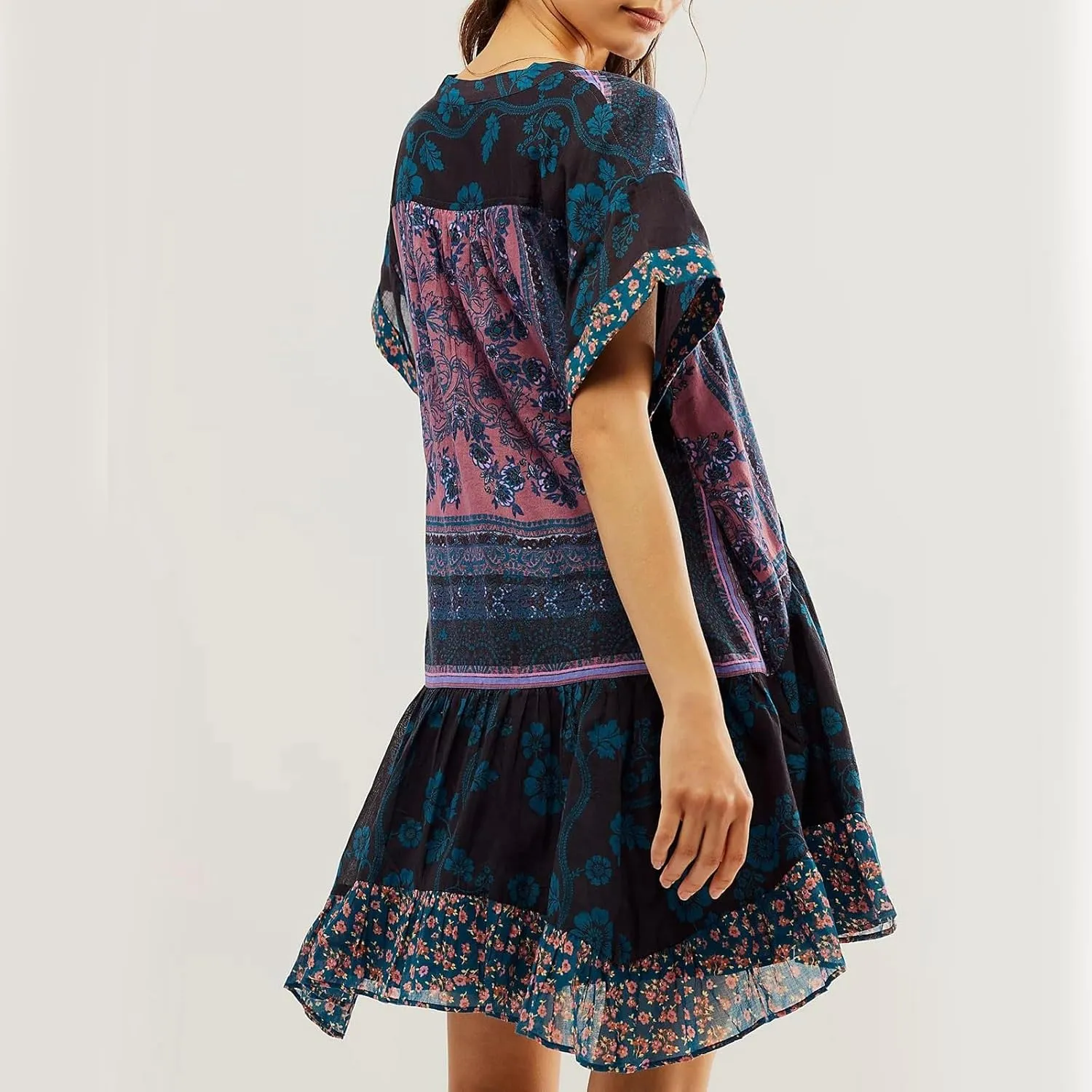 Boho Summer Dresses for Women Short Y2k Babydoll Dress Ruffle Mini Dress Deep V-Neck Casual Floral Tropical Sundress