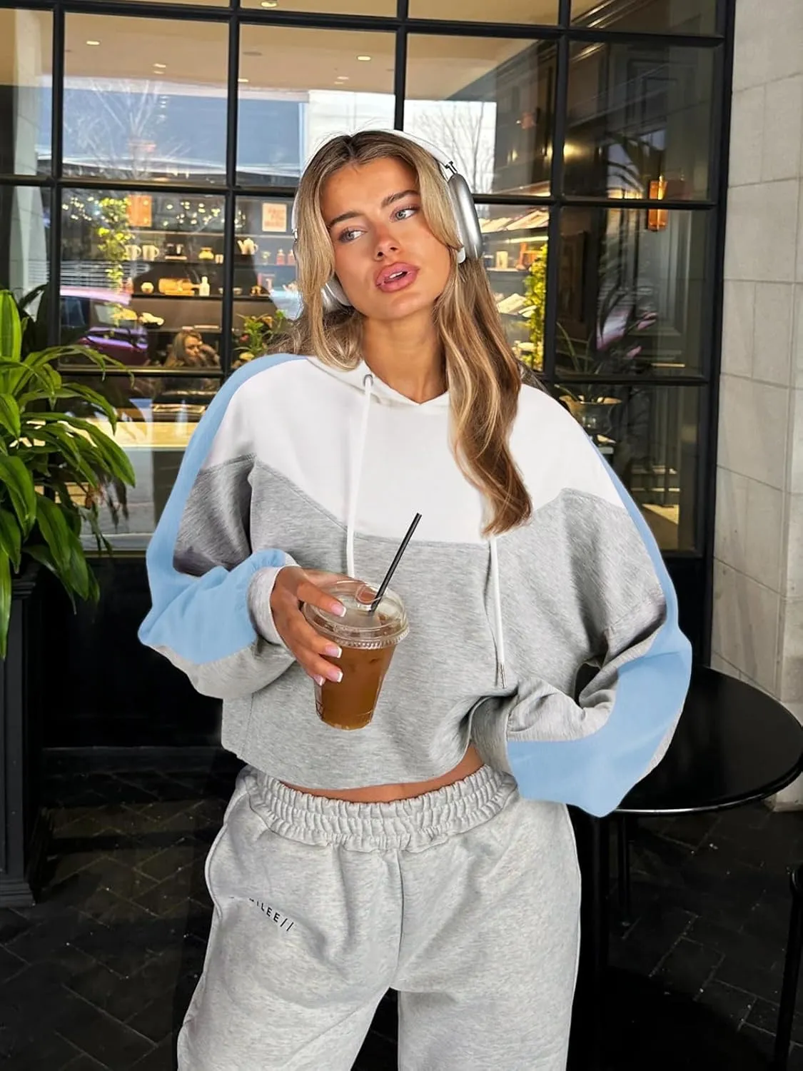 FAIRY SEASON Women Cropped Hoodies Long Sleeve Oversized Hooded Sweatshirt Color Block Crop Top Shirt Y2K Workout Pullover