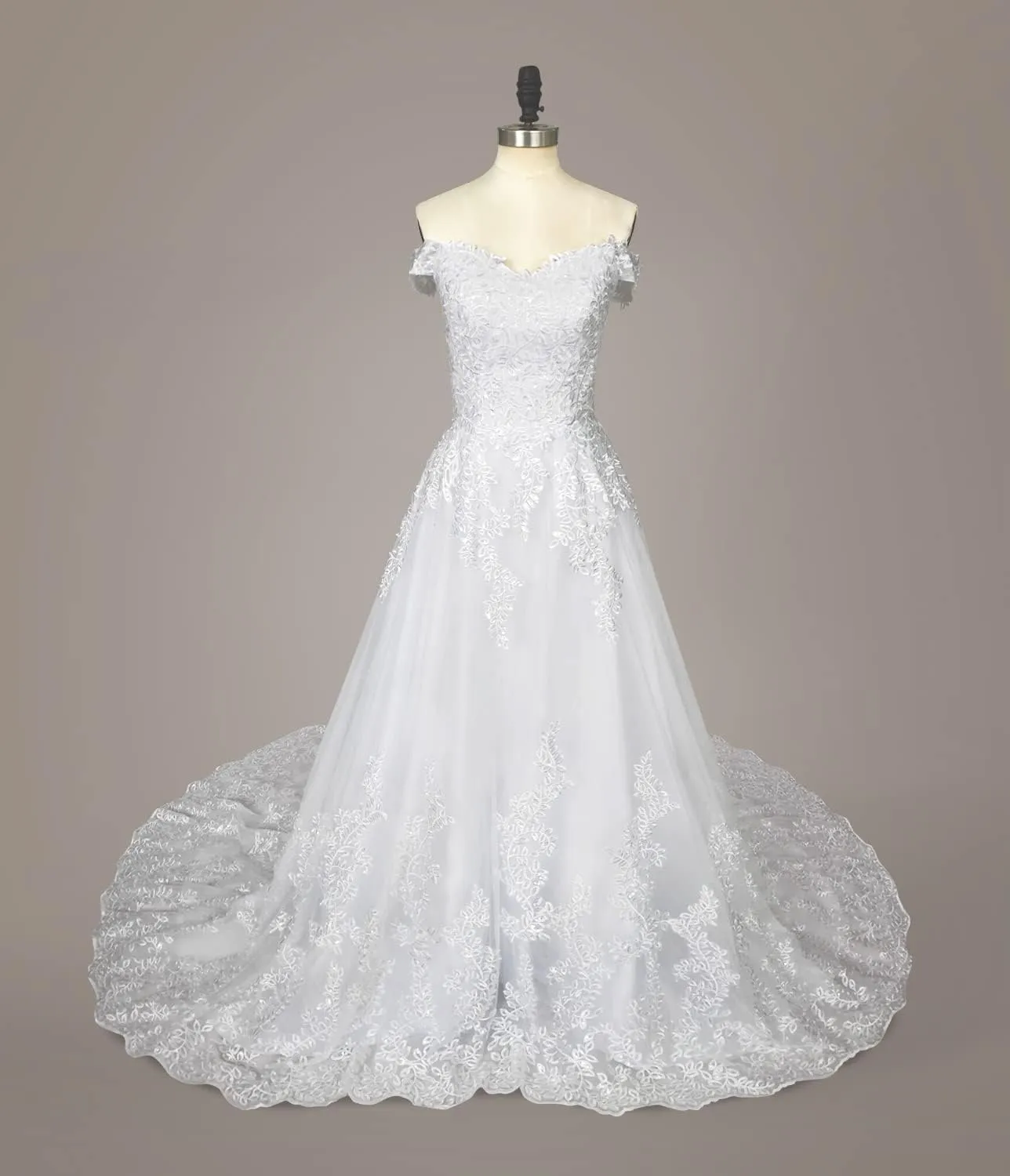 Fanciest Women's Lace Wedding Dresses for Bride 2024 Ball Gowns White