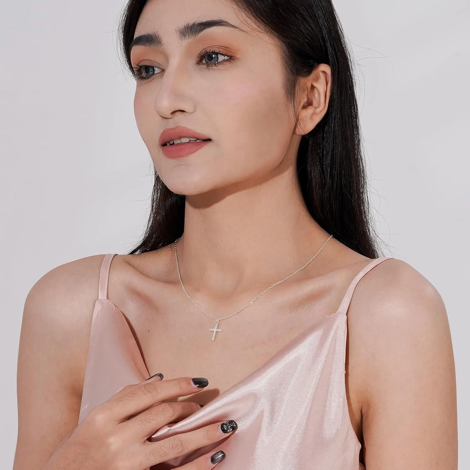 Layered Gold Necklaces for Women, Stackable 14K Gold Plated Necklace, Dainty Cross/Circle/Heart Pendant layered Necklace, Adjustable Dainty Gold/Silver Necklace Jewelry Set for Women