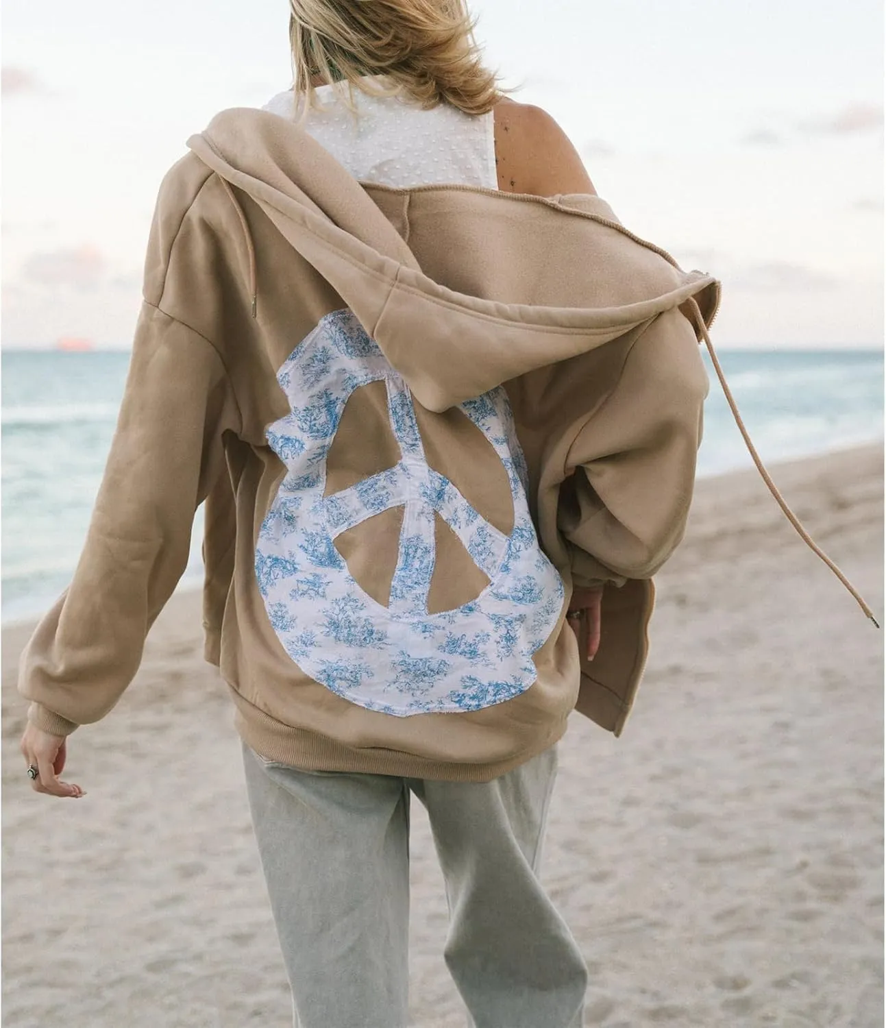 Meiweileya Womens Y2k Oversized Graphic Star Preppy Hoodies Sweatshirt Aesthetic Pullover Pockets Long Sleeve
