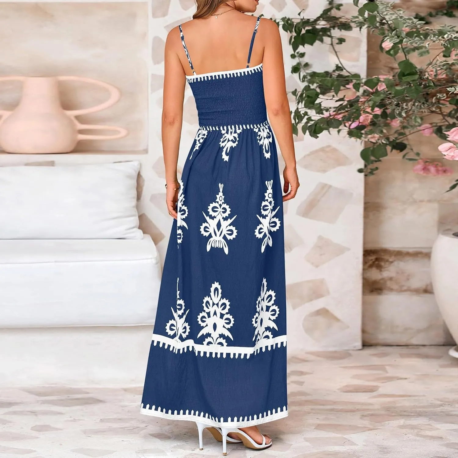 Summer Dresses for Women Elegant Spaghetti Strap Smocked Neck Sundresses with Pockets Vintage Printed Beach Dresses