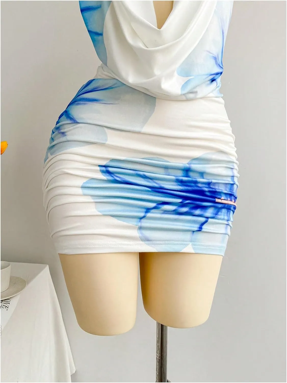 SweatyRocks Women's Draped Floral Print Halter Cocktail Dress Backless Sleeveless Bodycon Mini Dresses