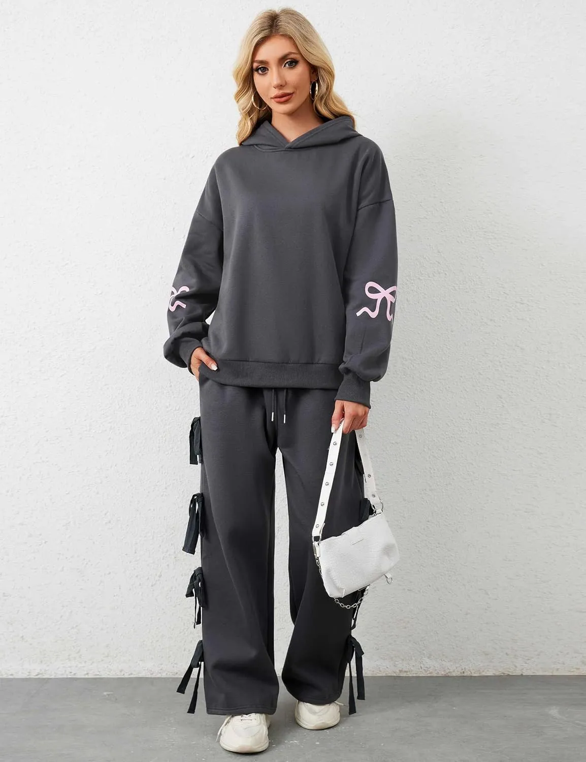 Women Oversized Fleece Bow Trim Print Hoodies Casual Long Sleeve Graphic Hooded Sweatshirt Trendy Fall Pullover Tops