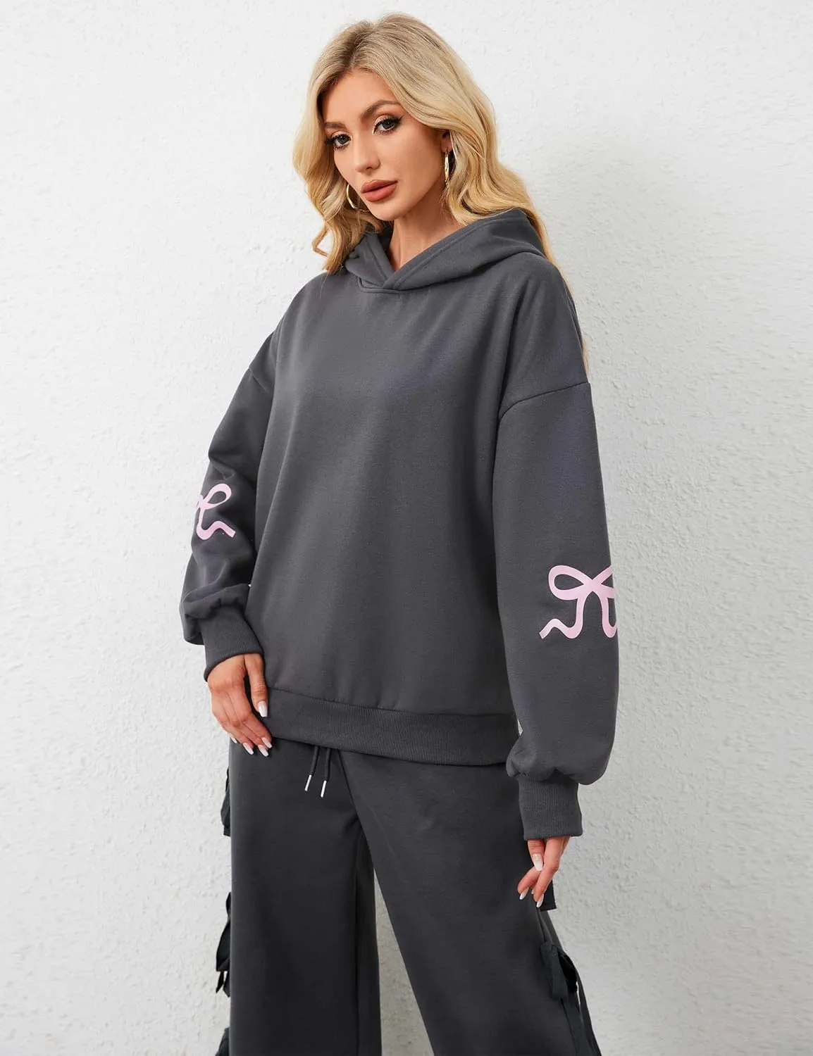 Women Oversized Fleece Bow Trim Print Hoodies Casual Long Sleeve Graphic Hooded Sweatshirt Trendy Fall Pullover Tops